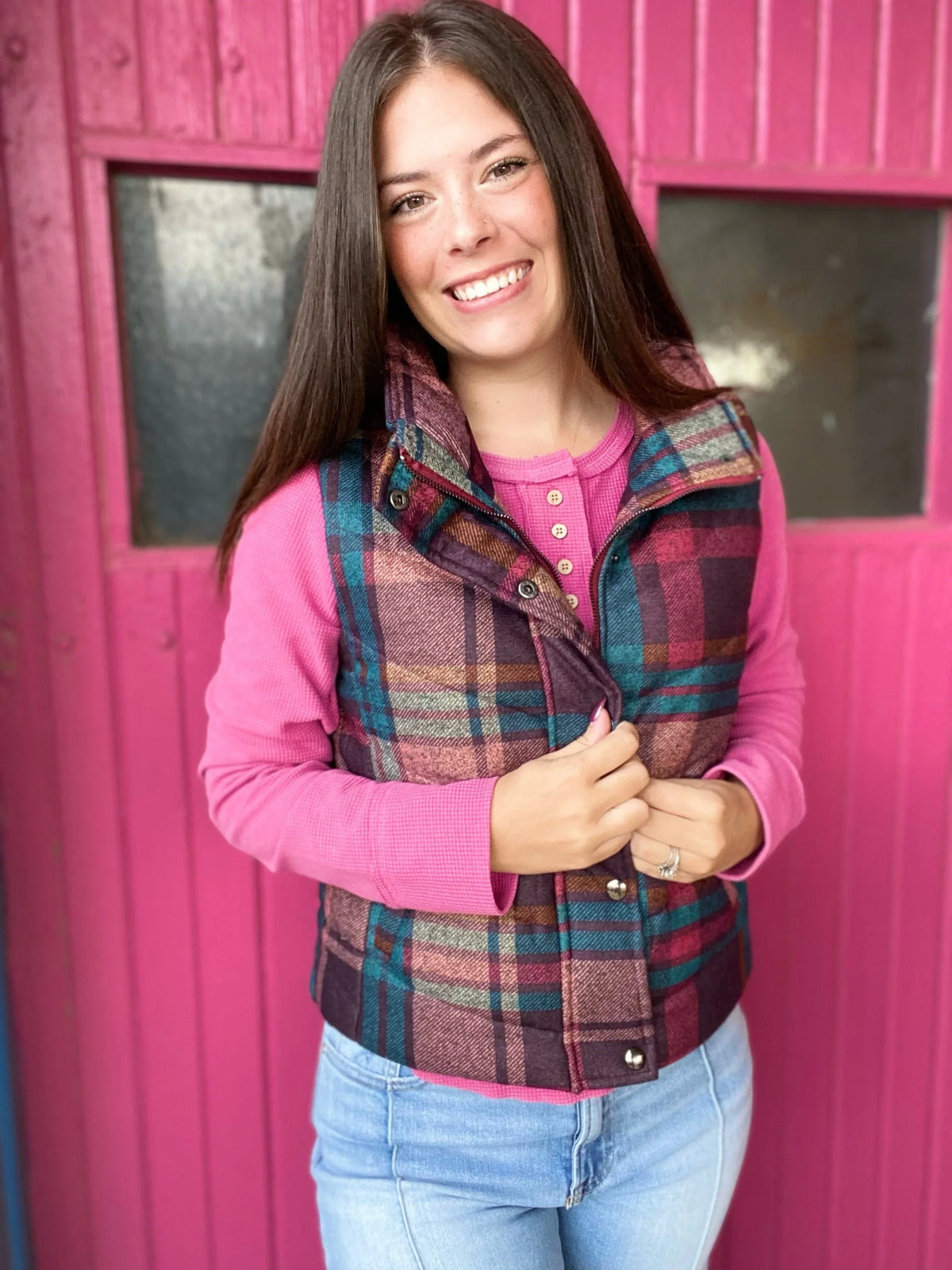 Outerwear Daevi Plaid Puff Vest- Blue