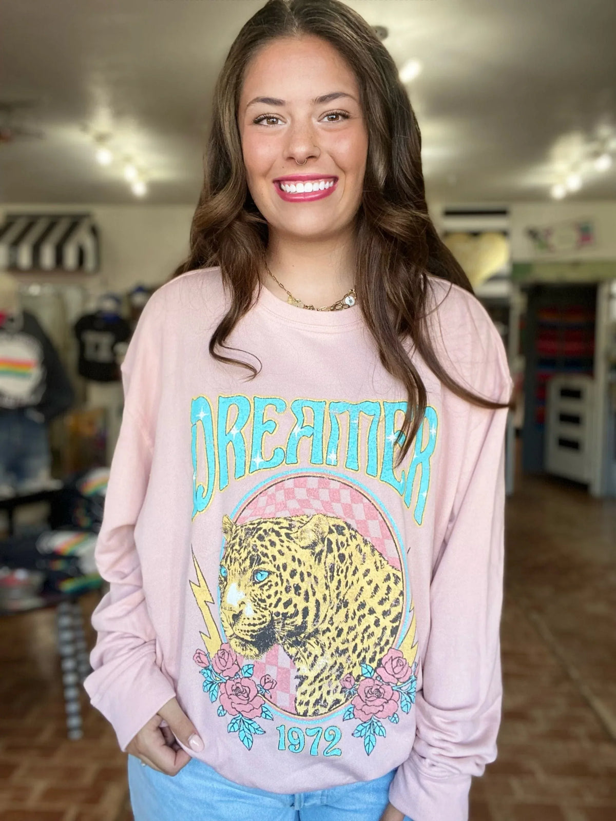 Graphic Tees Dreamer '72 Sweatshirt