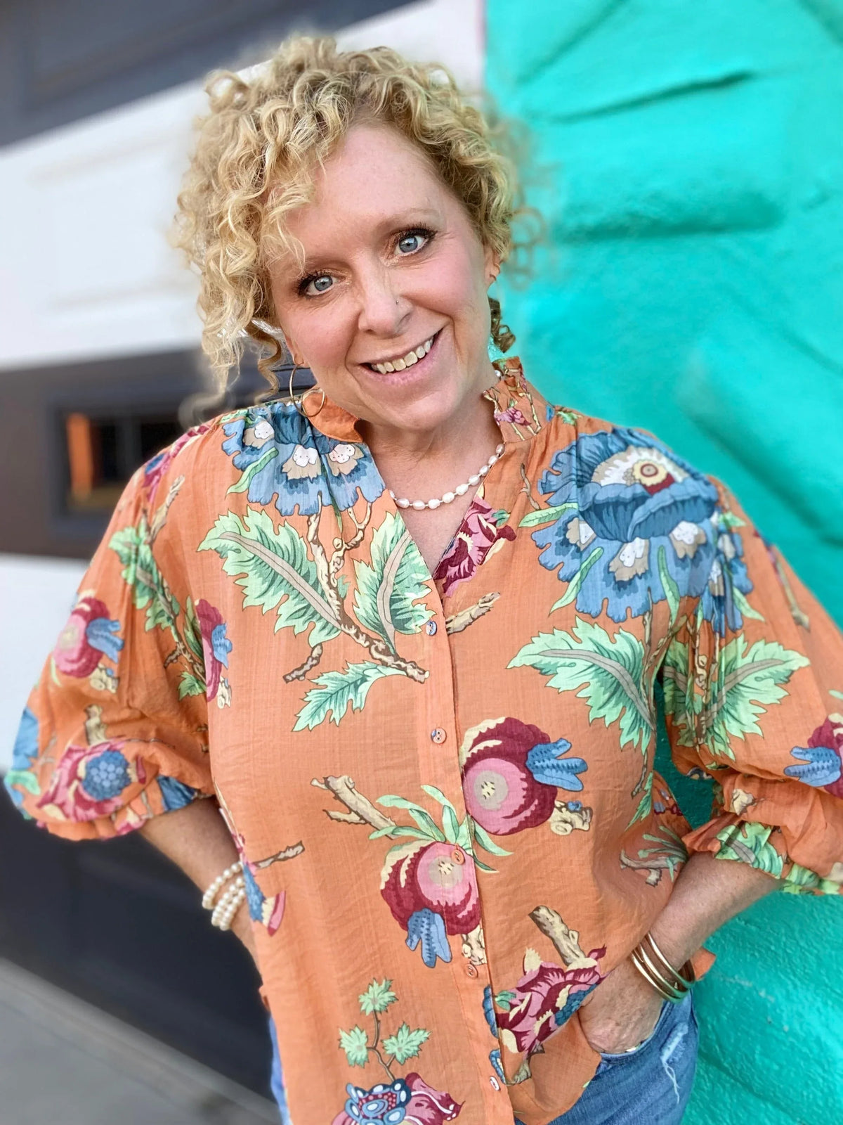 Tops Cady Floral Balloon Sleeve Top- Coral