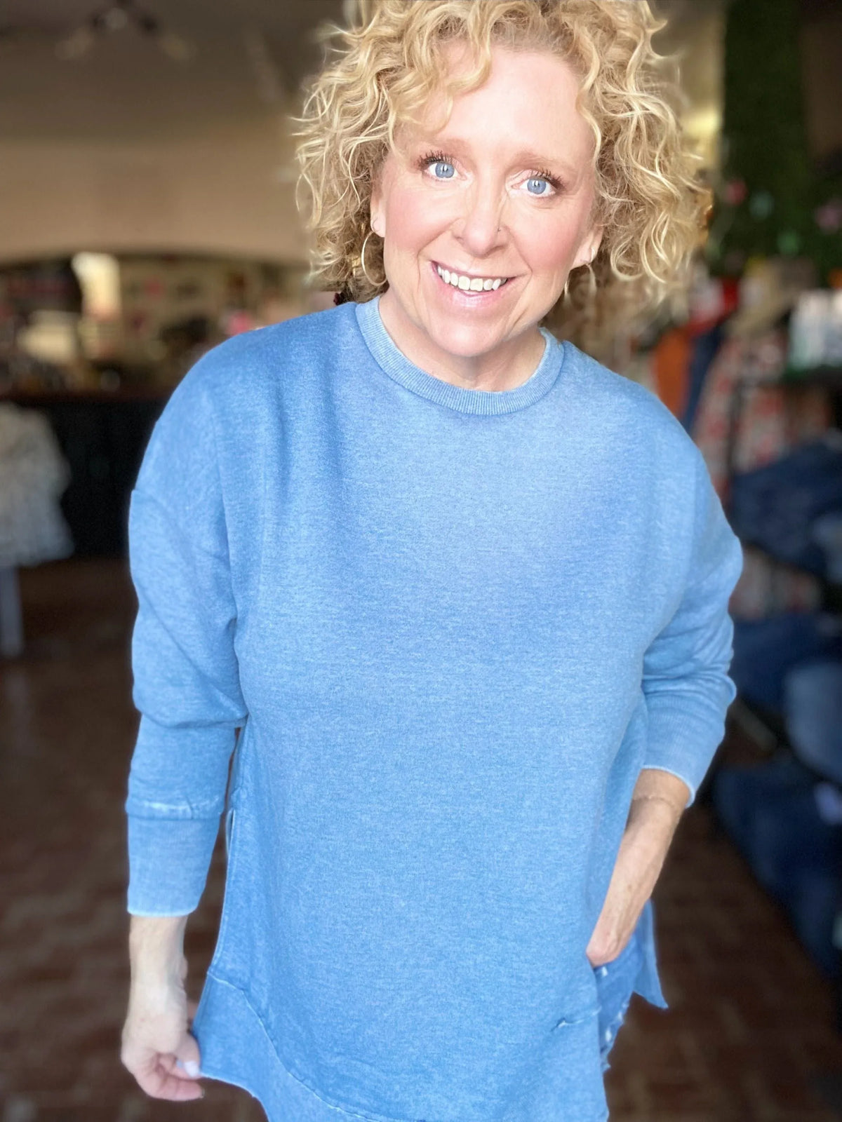 Tops Cozy Vintage Fleece Premium Sweatshirt