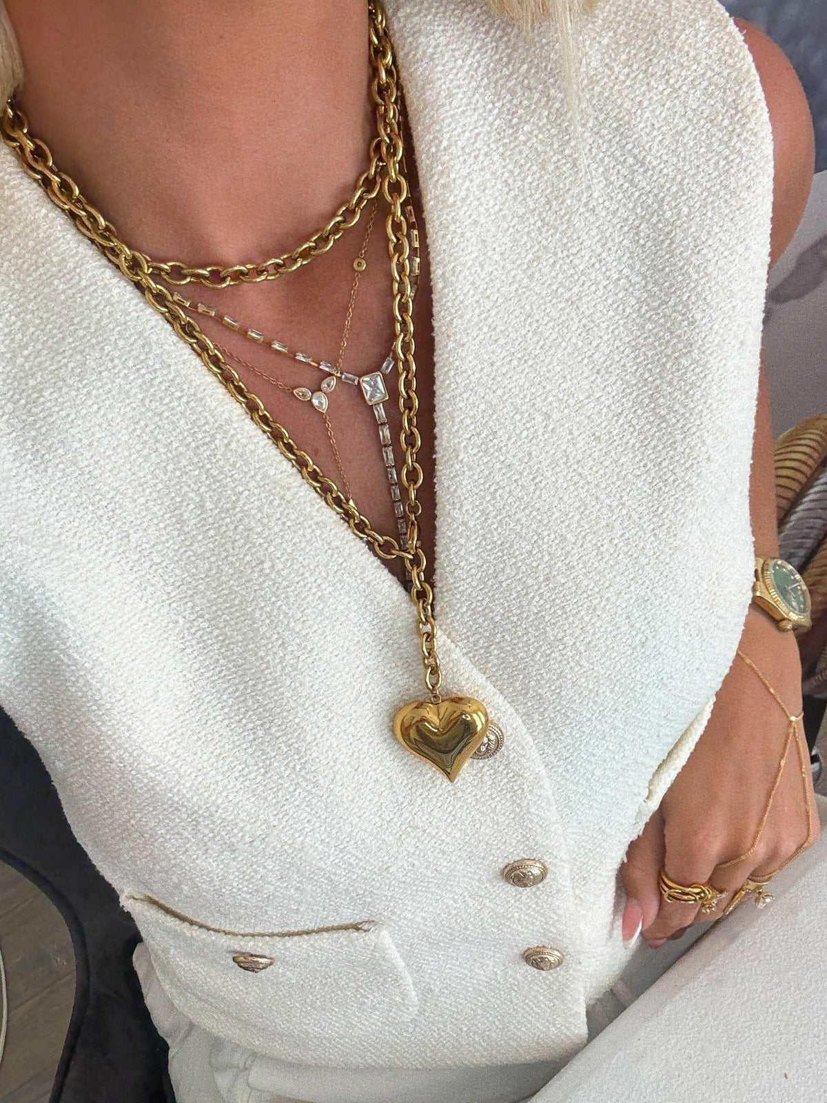 Necklaces WRAP AROUND XL HEART NECKLACE GOLD