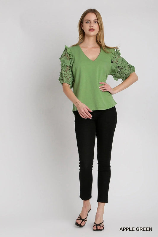 Umgee Curvy Green Floral Top