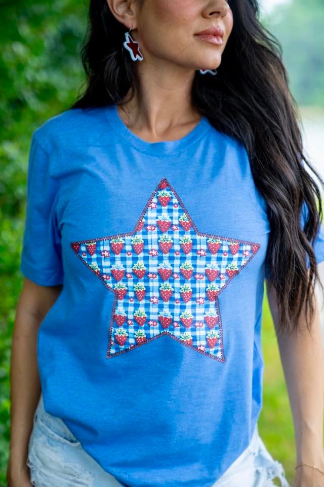 Graphic Tees Very Berry USA